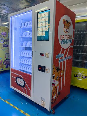 स्मार्ट प्रचार प्रणाली के साथ मानव रहित खुदरा सुविधा स्टोर स्नैक फूड वेंडिंग मशीन