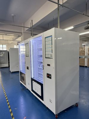 350-600 क्षमता और लिफ्ट फीचर के साथ सुविधाजनक जमे हुए खाद्य वेंडिंग मशीन W166*D71*H217 सेमी माप