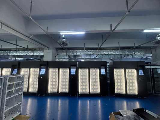 22-इंच टचस्क्रीन लॉकर वेंडिंग मशीन 42 लॉकर और एंड्रॉइड 11.1 ओएस के साथ