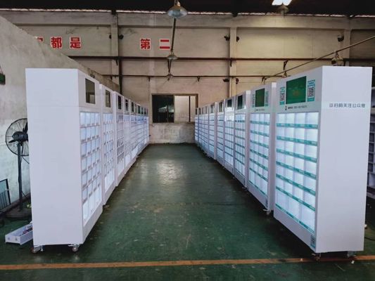 कस्टमाइज्ड लोगो पीपीई वेंडिंग मशीन उच्च शक्ति स्टील निर्माण